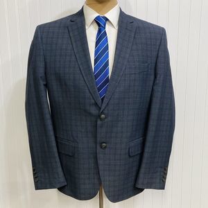 HAGGAR Tailored Fit Blazer Men 42 Sport Coat Navy Blue Graph Plaid Jacket 42S